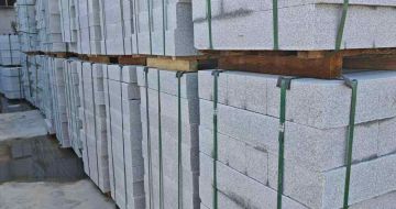 天水芝麻白路牙石，路侧石