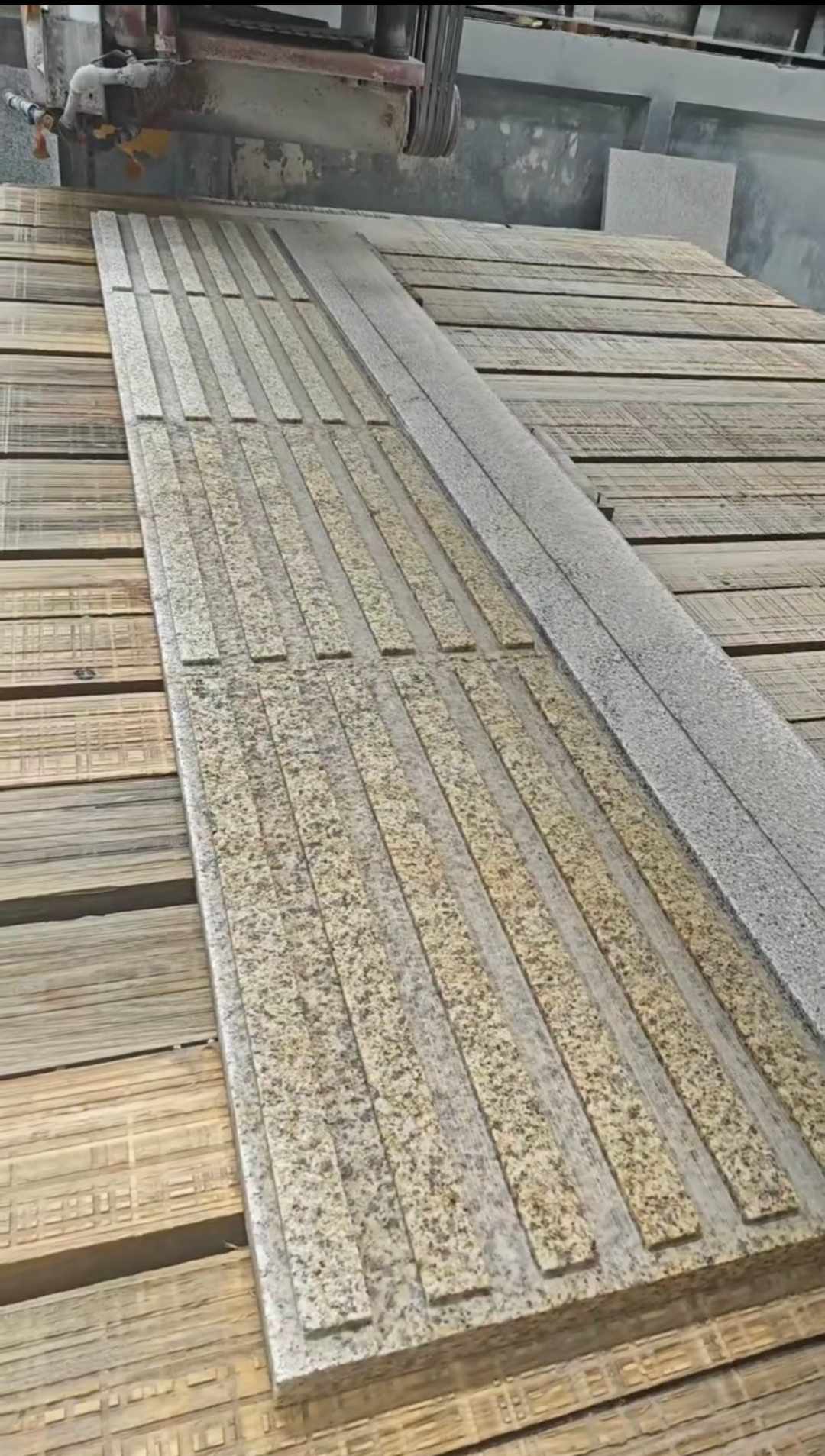 天水黄金麻盲道石 盲条