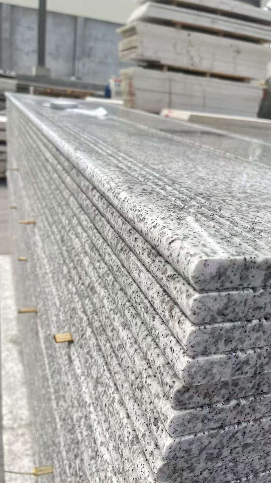 天水芝麻白楼梯踏步 花岗岩楼梯板材